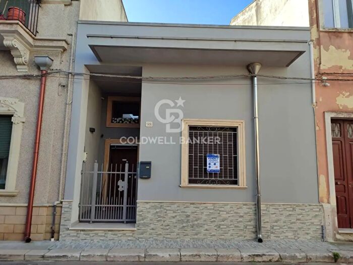 Casa con 5 locali in vendita in Via Lecce, San Pietro Vernotico