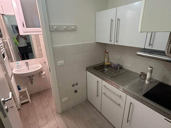 Appartamento monolocale in affitto in Via Arienti, Castiglione Tribunale, Bologna