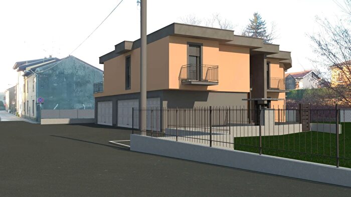 Appartamento quadrilocale in vendita in Venegono Inferiore