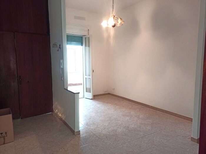 Appartamento con 6 locali in affitto in Via Cesare Battisti, Centro, Pontinia