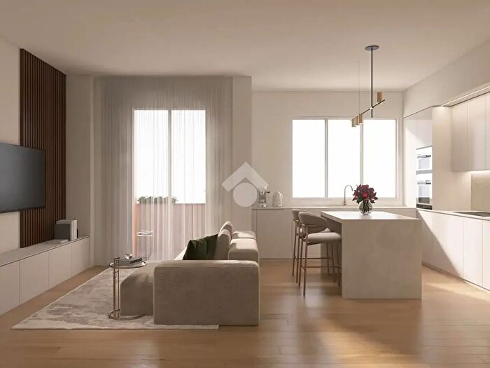 Appartamento trilocale in vendita in Via Turati, Castenaso