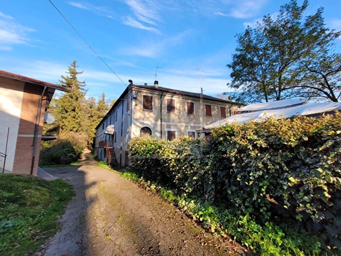 Appartamento quadrilocale in vendita in Via San Paolo, Carpineti