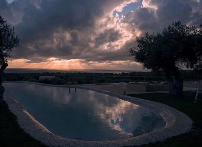 Casa con 6 locali in vendita in Strada Vicinale Monticelli II, Castrignano Del Capo