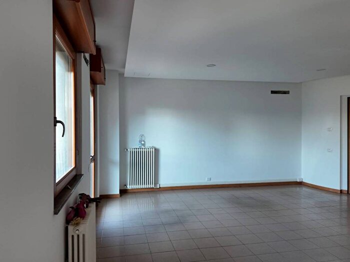 Appartamento monolocale in affitto in Via Bergamo, Centro, Canonica dAdda