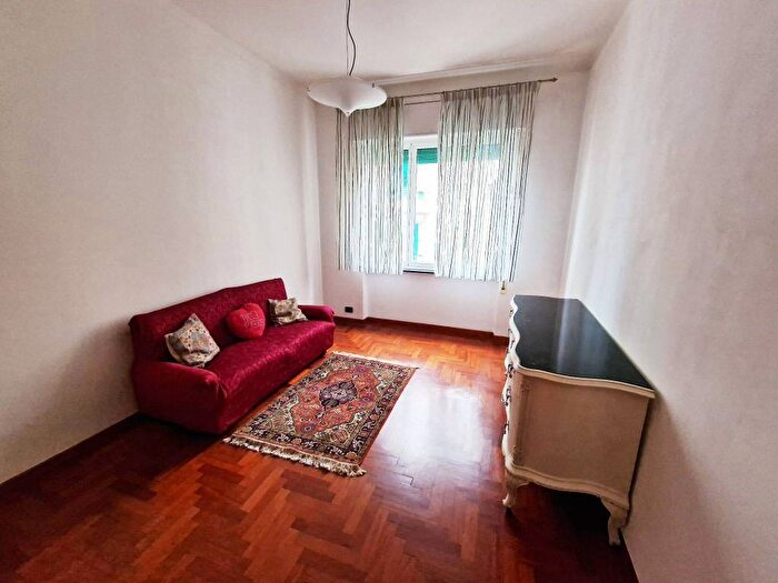 Appartamento quadrilocale in affitto in Via Arrigo Boito, Pegli, Genova