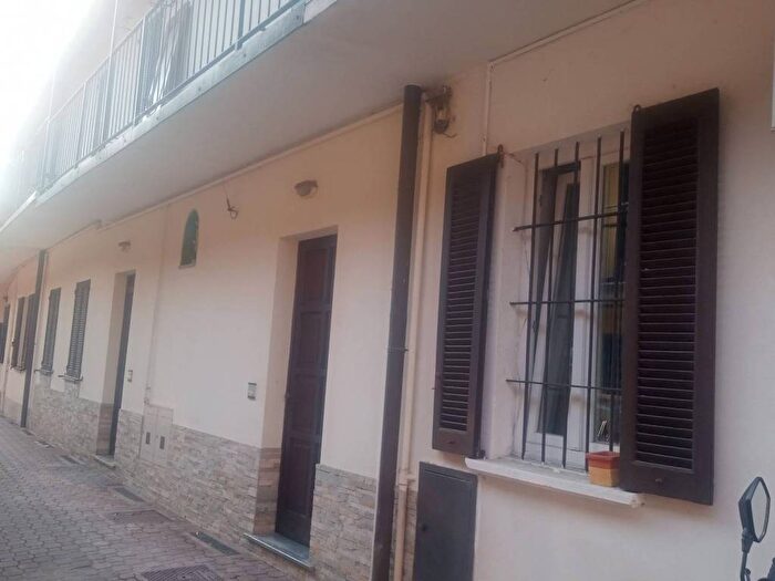 Appartamento bilocale in affitto in Via San Bartolomeo, Villanova, Bernareggio