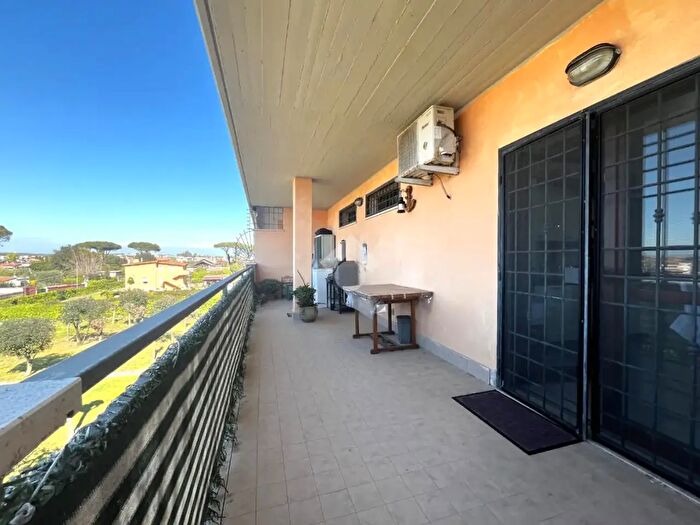 Appartamento bilocale in vendita in Via Dante Canducci, Nettuno