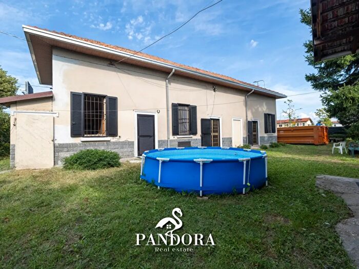Casa trilocale in vendita in Viale Milano, Gallarate