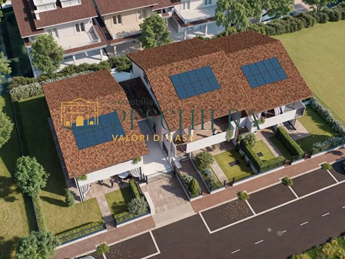 Appartamento trilocale in vendita in Via d G Beltrame, Valeggio Sul Mincio