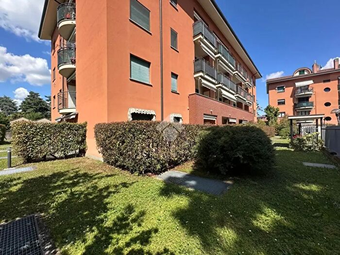 Appartamento bilocale in vendita in Via Clemente Alberti, Carugate