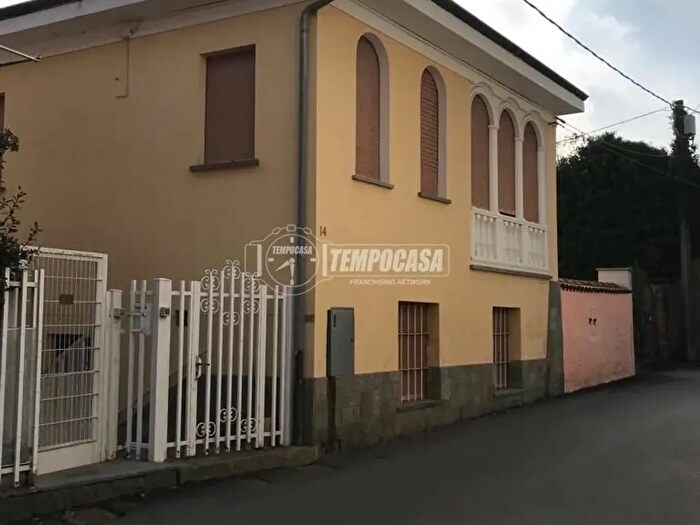 Casa quadrilocale in vendita in Via al Fornello, Rubiana