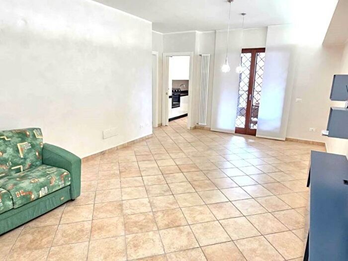 Appartamento trilocale in affitto in Via Carso, Monterotondo Scalo, Monterotondo