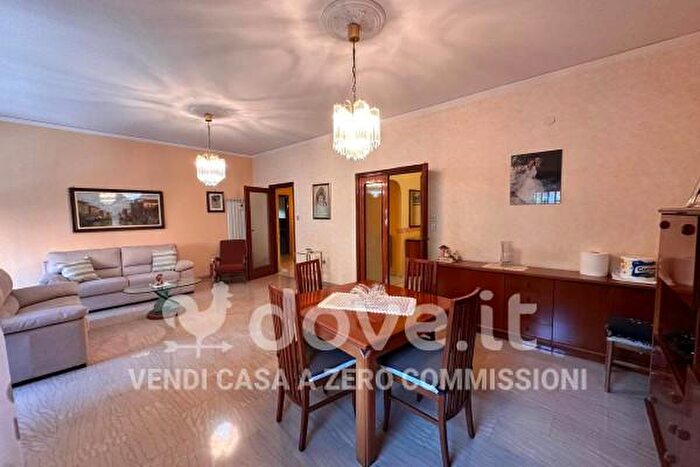 Appartamento quadrilocale in vendita in Via Lorenzo Maria Neroni, Caserta