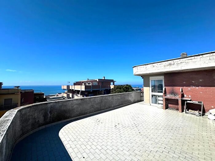 Appartamento bilocale in vendita in Via Bologna, Ardea