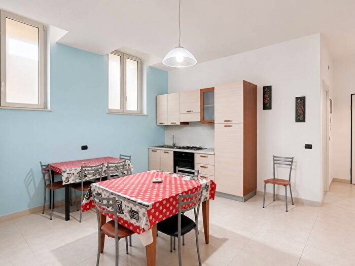 Appartamento trilocale in affitto in Via Andrémarie Ampère, Città Studi, Milano