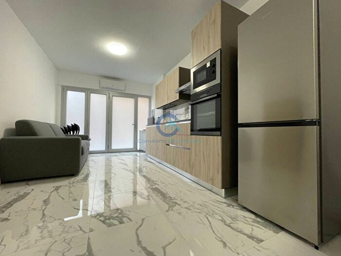 Appartamento bilocale in affitto in Via XX Settembre, Centro Storico, Catanzaro