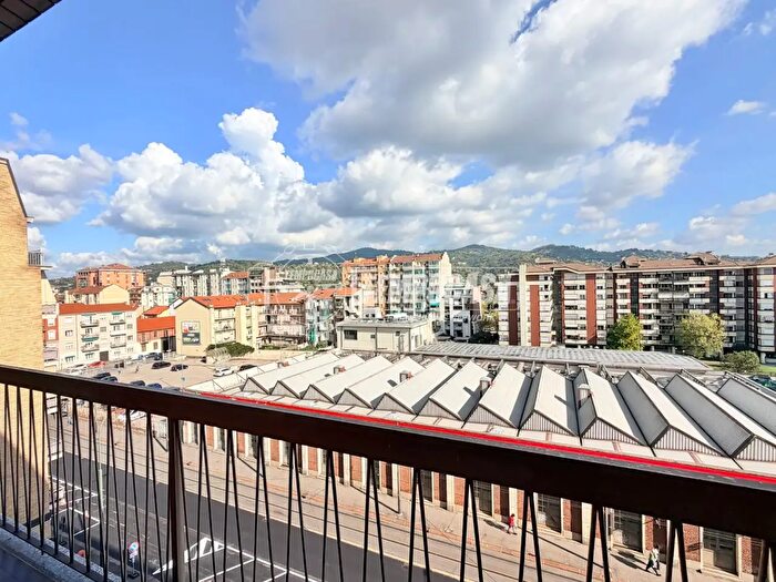 Appartamento bilocale in vendita in Via Genova, Torino