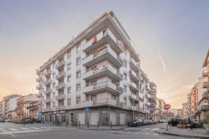 Appartamento bilocale in vendita in Via Renato Martorelli, Torino