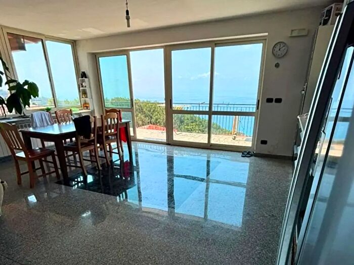 Casa con 7 locali in vendita in Località Ceramile, Cetraro