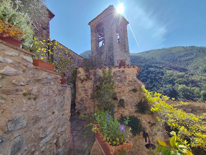 Casa con 5 locali in vendita in Ferentillo