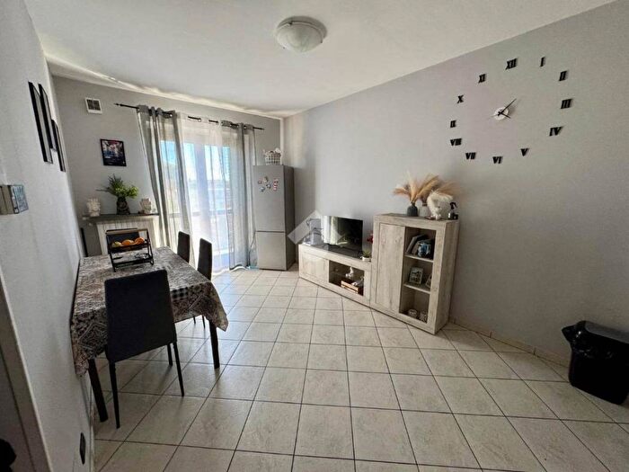 Appartamento trilocale in affitto in Via San Giacomo, Centro, Leinì