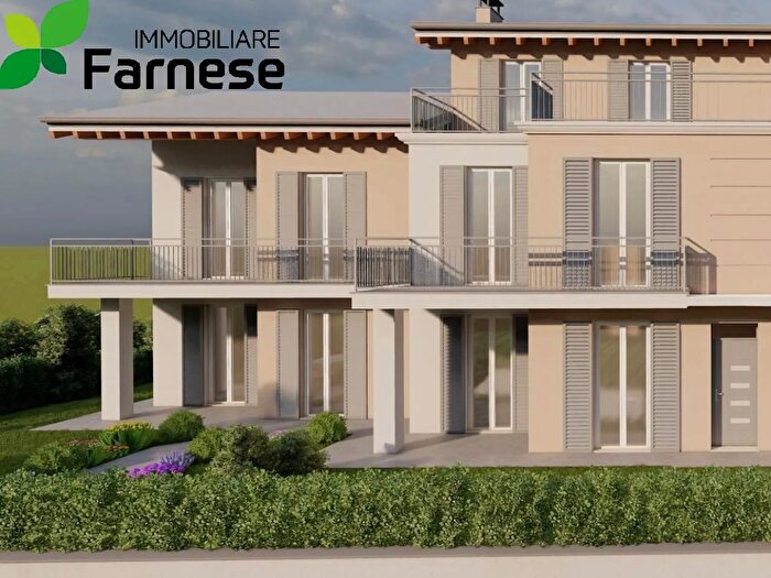 Casa quadrilocale in vendita in Podenzano