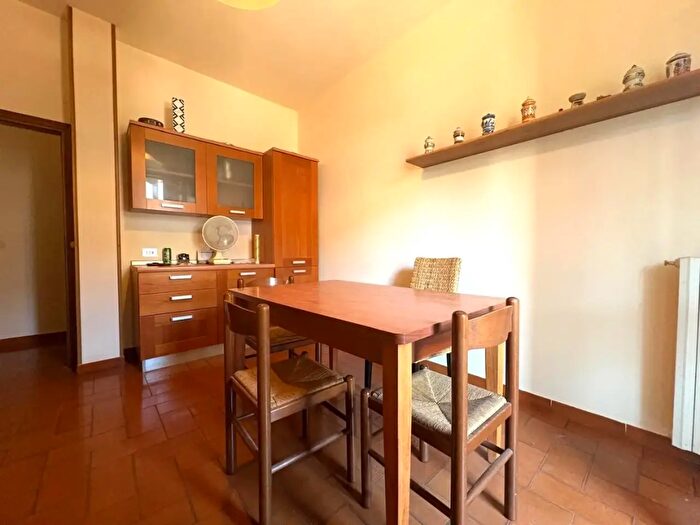 Casa con 6 locali in vendita in delle Olimpiadi, Empoli