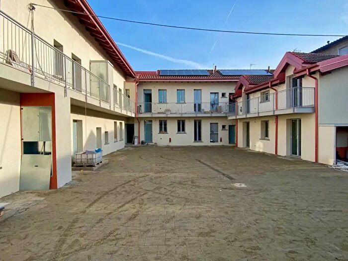 Case in Vendita e in Affitto - 2