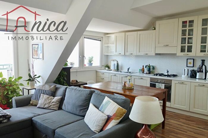 Appartamento quadrilocale in vendita in Via di Zell, Trento