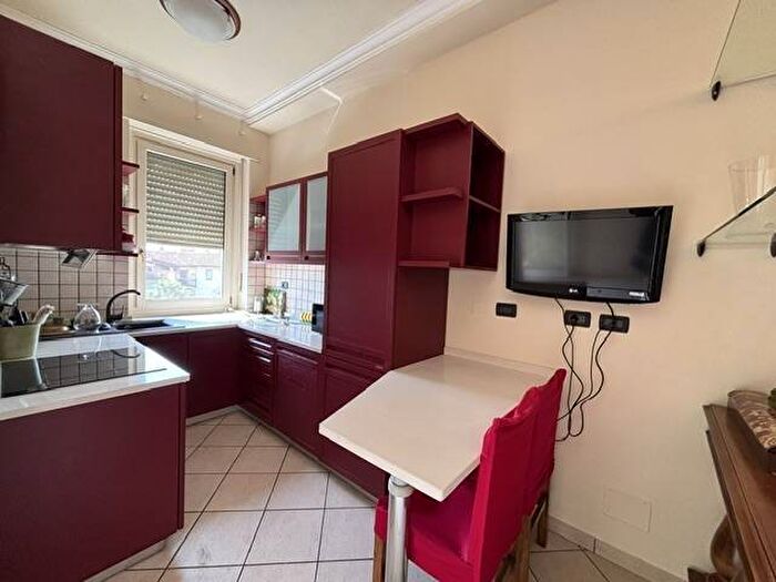 Appartamento trilocale in affitto in Piazza Marconi, Centro, Vinovo