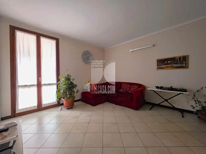 Appartamento con 5 locali in vendita in Via di Mezzo, Borgo Virgilio