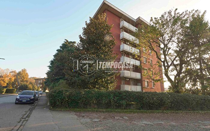 Appartamento quadrilocale in vendita in Via Panfilo Nuvolone, Cremona