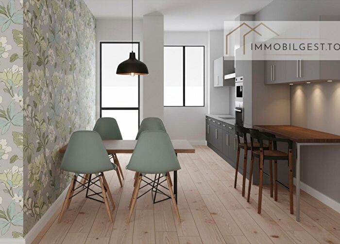 Appartamento trilocale in vendita in Via Pierdionigi Pinelli, Torino