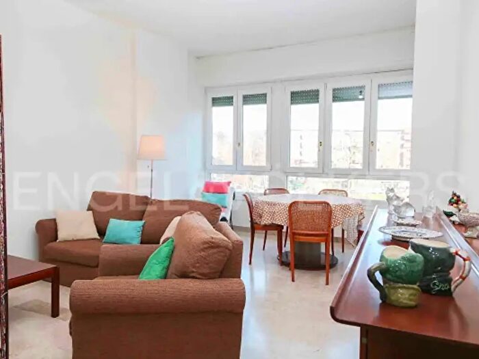 Appartamento trilocale in vendita in Piazza Pietro Frattini, Milano