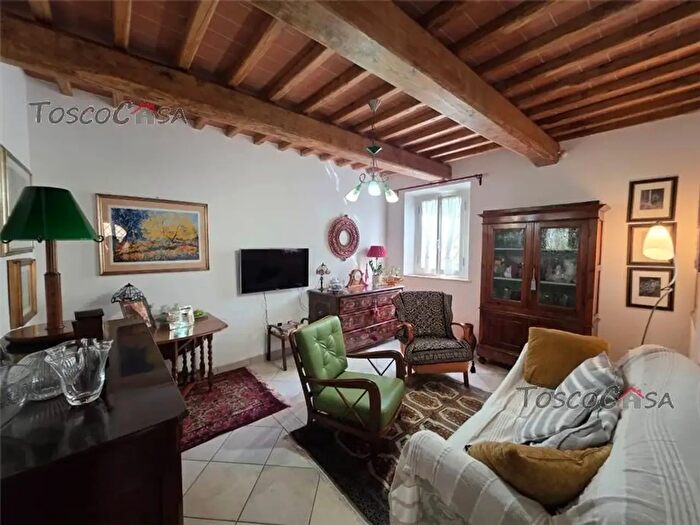 Casa con 5 locali in vendita in Fucecchio