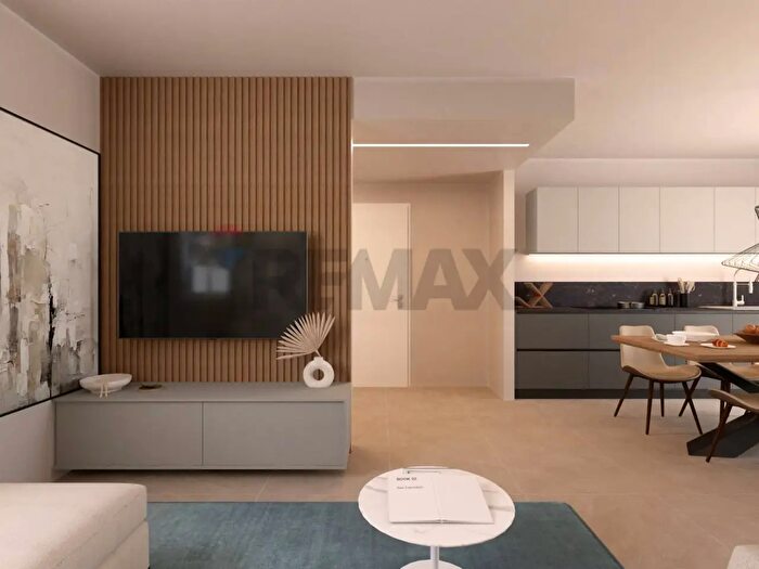 Appartamento trilocale in vendita in Via Carlo Porta, Lissone