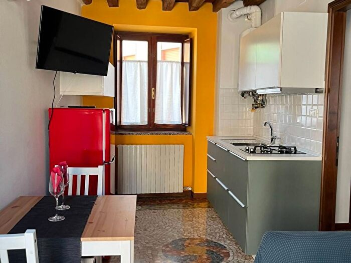 Appartamento bilocale in affitto in Piazza Battaglione Monte Berico, Centro, Recoaro Terme