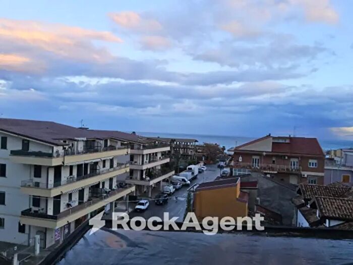 Casa in vendita in Via Alessandro Manzoni, Ardore