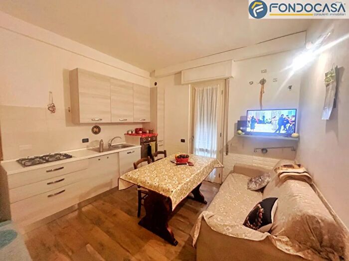 Appartamento bilocale in vendita in Via Fornace Mannozzi, Viareggio