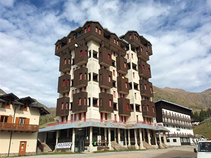 Appartamento bilocale in affitto in Piazzale Alberghi, Foppolo