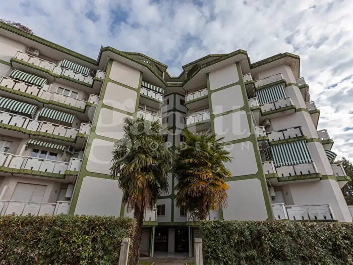 Appartamento quadrilocale in vendita in Via Giacomo Leopardi, Pordenone