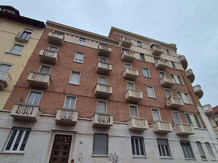 Appartamento bilocale in affitto in Via Valentino Carrera, Parella, Torino