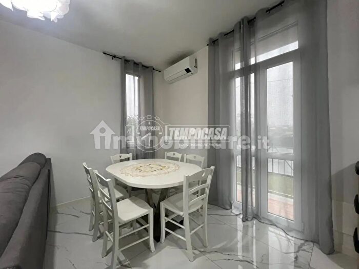 Appartamento bilocale in affitto in Via della Taccona, Monza