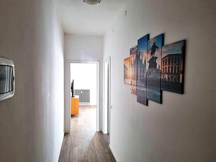 Appartamento bilocale in affitto in Via Enrico Toti, Bresso