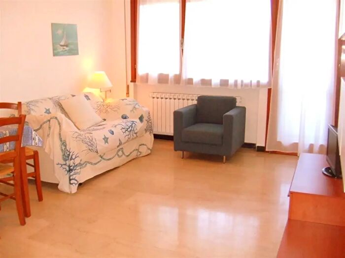 Appartamento quadrilocale in affitto in Via Eraldo Fico, Sestri Levante