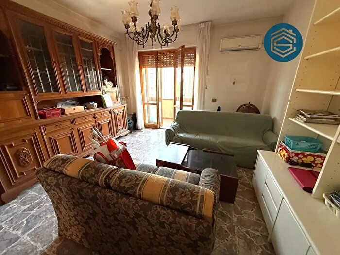 Appartamento trilocale in vendita in Via Eugenio Barsanti, Prato