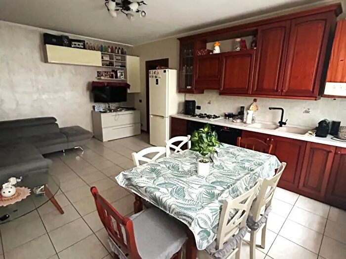 Appartamento trilocale in vendita in Via San Matteo, Medolla