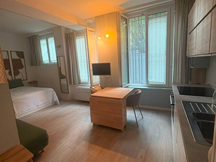 Appartamento monolocale in affitto in Via Giuseppe Frua, Frua, Milano