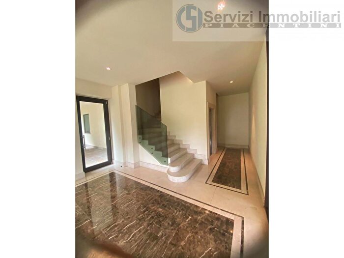 Appartamento bilocale in vendita in Via Giuseppe Manfredi, Piacenza