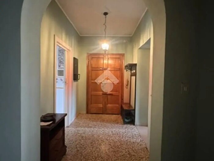 Appartamento quadrilocale in vendita in Via Quarto, Verona